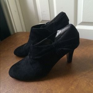 Tahari Black Booties