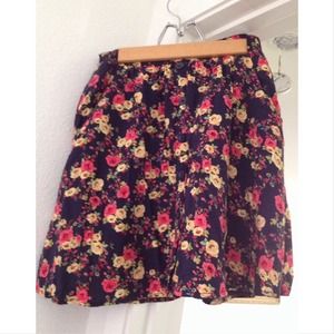 Forever 21 Navy Floral Skirt