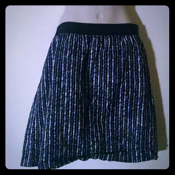 Ann Taylor Loft skirt