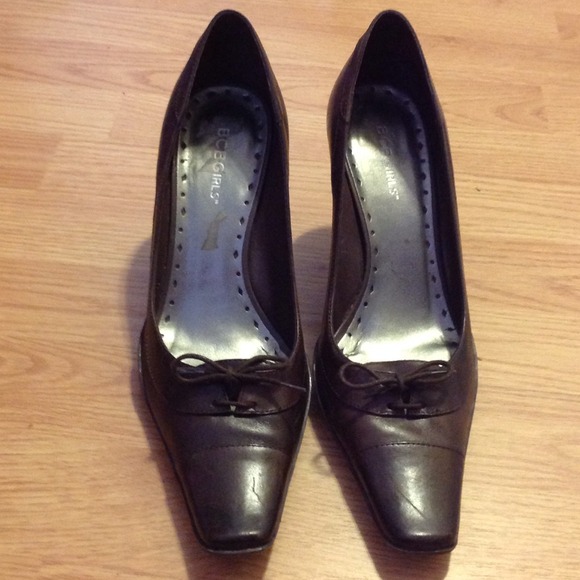 BCBG Brown pumps. Heel height 3 inches.