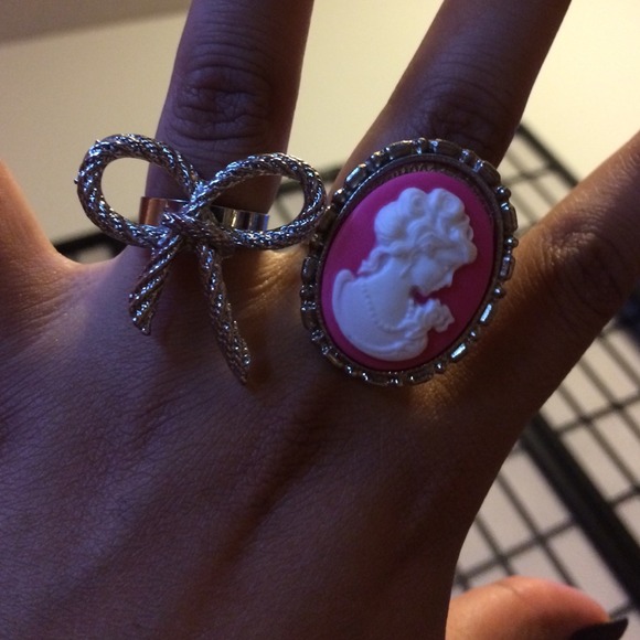 Rings - Picture 2 of 3