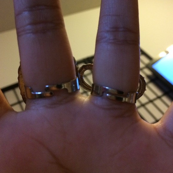 Rings - Picture 3 of 3