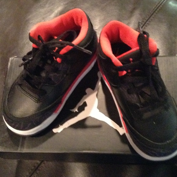 Jordan toddler size 8 brand new without tag