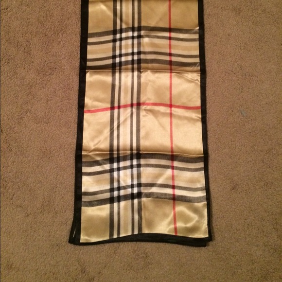 💥Sold in bundle!💥 - Picture 3 of 4