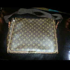 ☆☆HOLDING FOR AWOLSISTA☆☆ Louis Vuitton bag