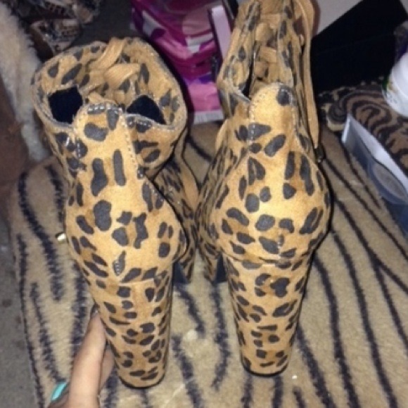 Leopard booties - Picture 4 of 4