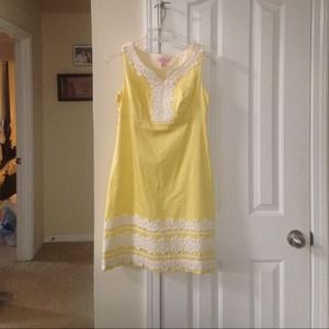 Lilly Pulitzer dress and Chanel mask for Victoria