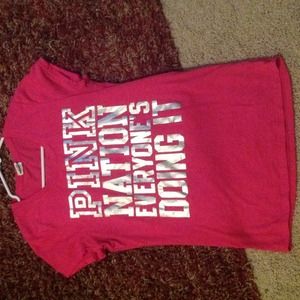 VS PINK T-shirt