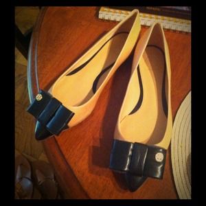 Lowest Price! Brand new Tory Burch Aimee Flats