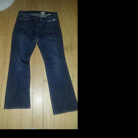 Pre-Loved Jeans - Picture 2 of 3