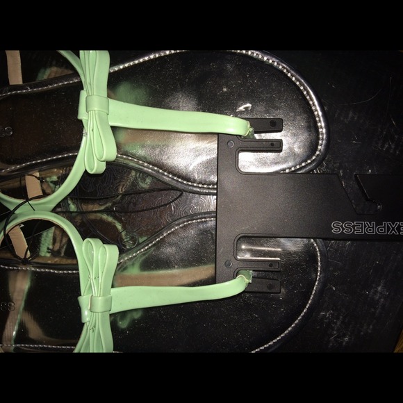 Mint & Silver Express Bow-Tie Sandals