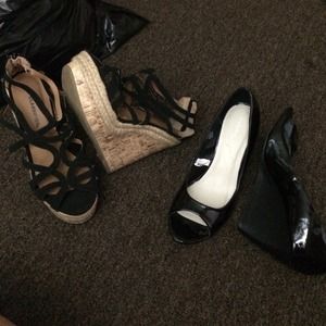 Black Wedges