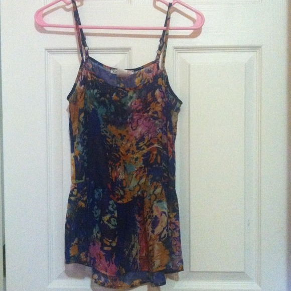 love on a hanger Tops - Love on a hanger baby doll top