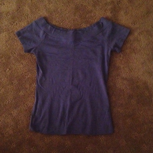 Peace on earth t shirt - Picture 1 of 1