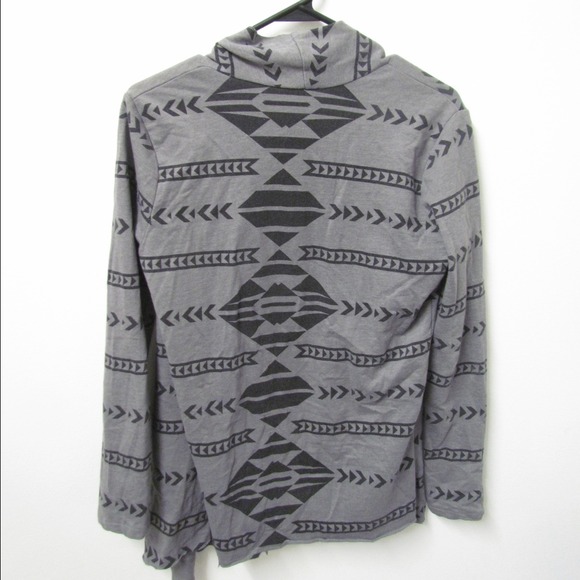 Oversized Aztec Cardigan - Picture 2 of 2