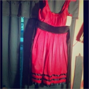 Jodi Kristopher hot pink formal dress