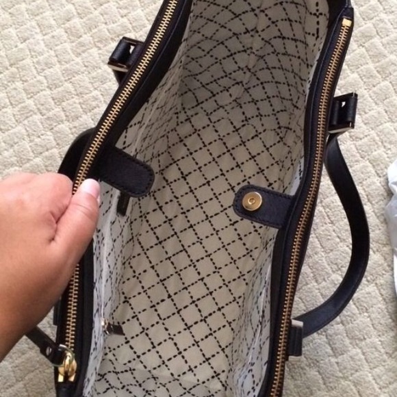 KATE SPADE BRIAR NEWBURY LANE TOTE - Picture 3 of 4