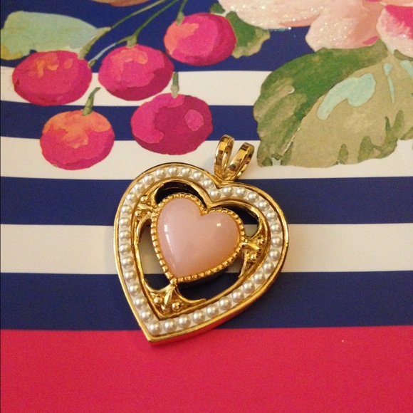 Pink heart pendant