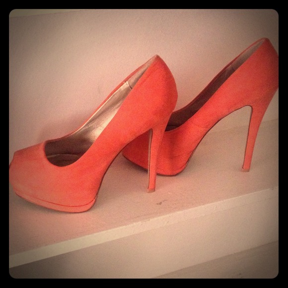 Charlotte Russe coral peep toe pumps. (Size 10) - Picture 1 of 4