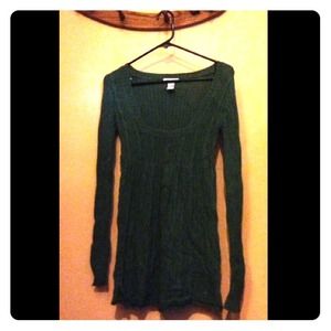 Green Long Sleeve Sweater