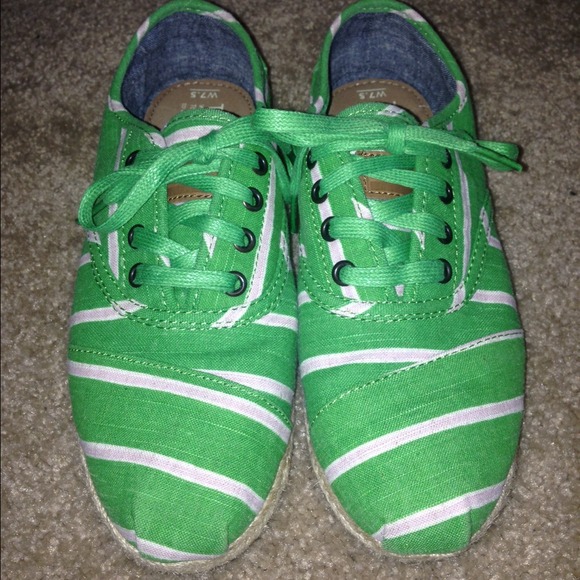 New tom cordones