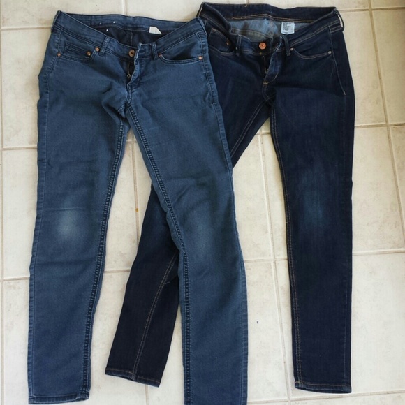 2 pairs of H and M size 28x30 jeans