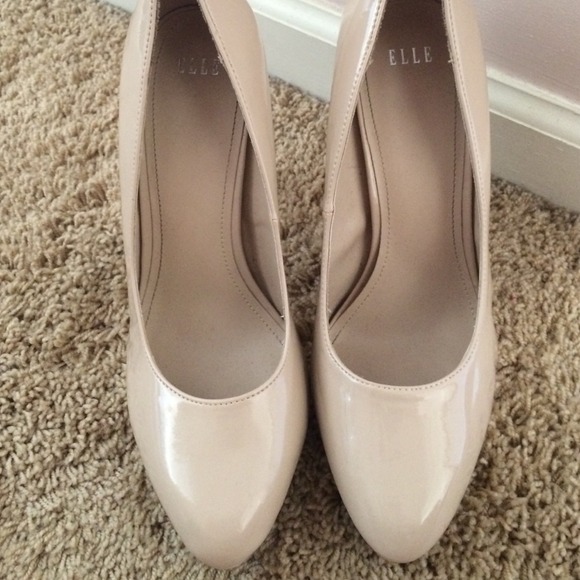 Nude heels - Picture 2 of 4