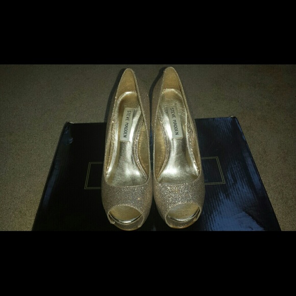 Steve madden glitter gold heels