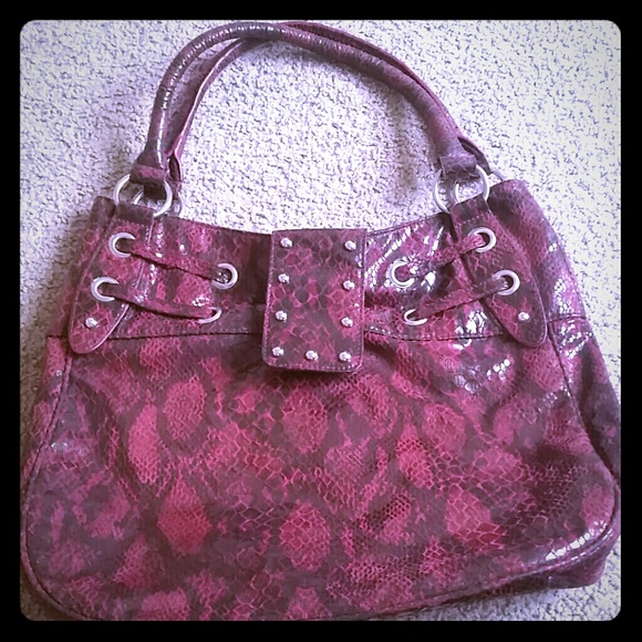 Purse - Picture 1 of 1