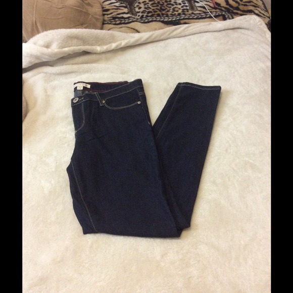 But lifting jean never worn