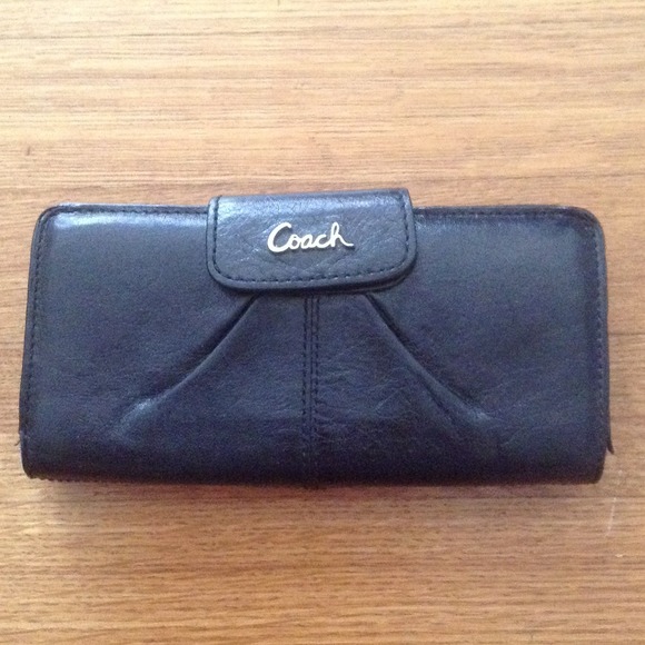 Black Coach Ashley Wallet