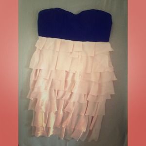 Strapless dress💕
