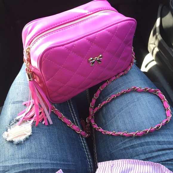 Thammy's Boutique Handbags - Quilted Fuchsia Color Shoulder Handbag