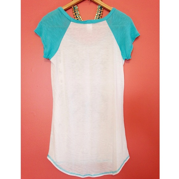 ❌SOLD❌Mint rhinestone hi low tunic - Picture 3 of 4
