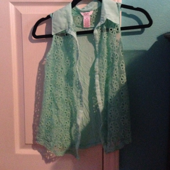 Button up scalloped tank top(: