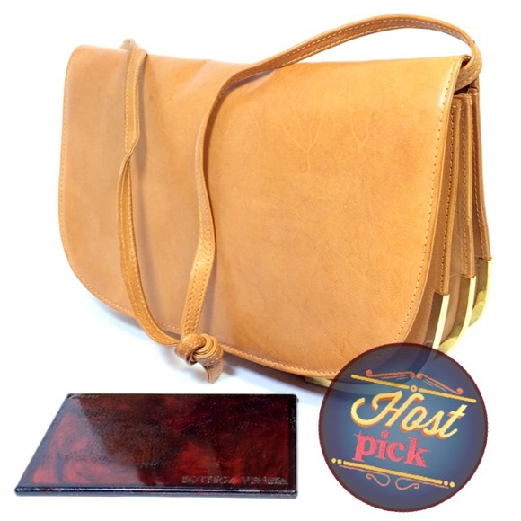 + SOLD + 🎉HoSt PiCk🎉 BOTTEGA VENETA 2-Handbag