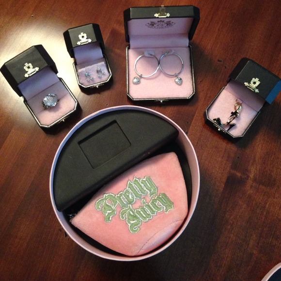 Bundle of Juicy Couture items
