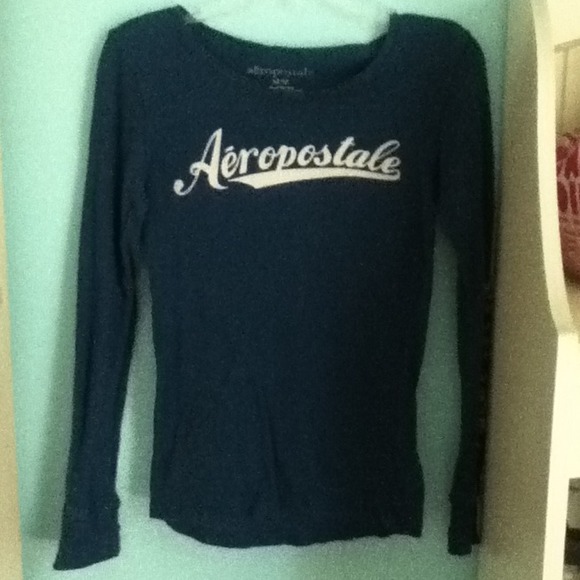 Aero blue long sleeved shirt