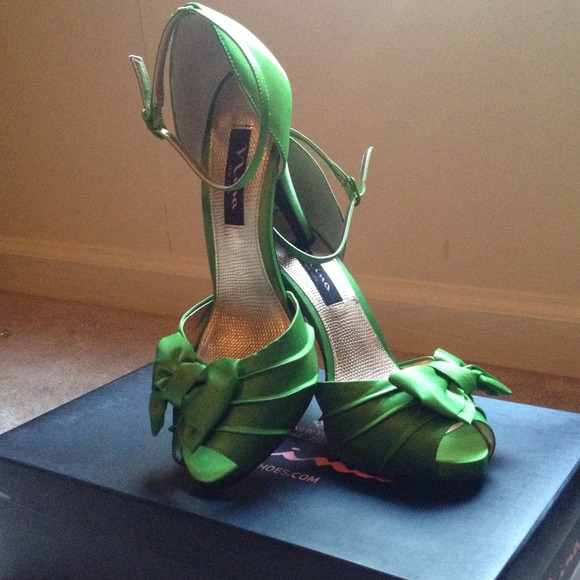 Nina beautiful little shoe.
