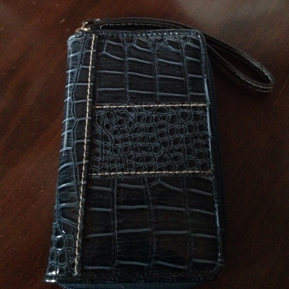 Wristlet