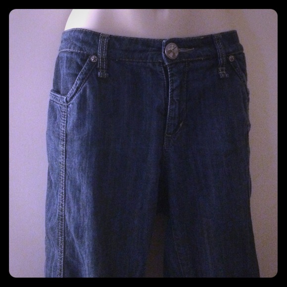 BCBG jeans