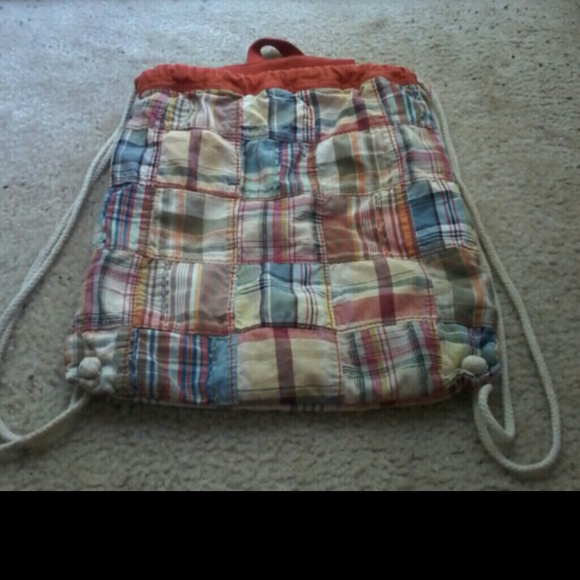 Adorable plaid bag