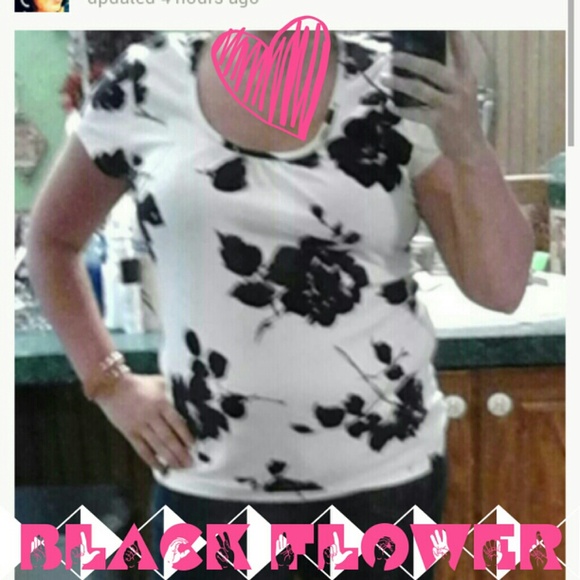 SOLD in bundle to @madlopez24 Merona top xlg