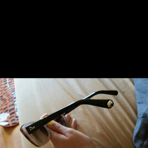 CHRISTIAN DIOR brand new sunglasses. - Picture 2 of 4