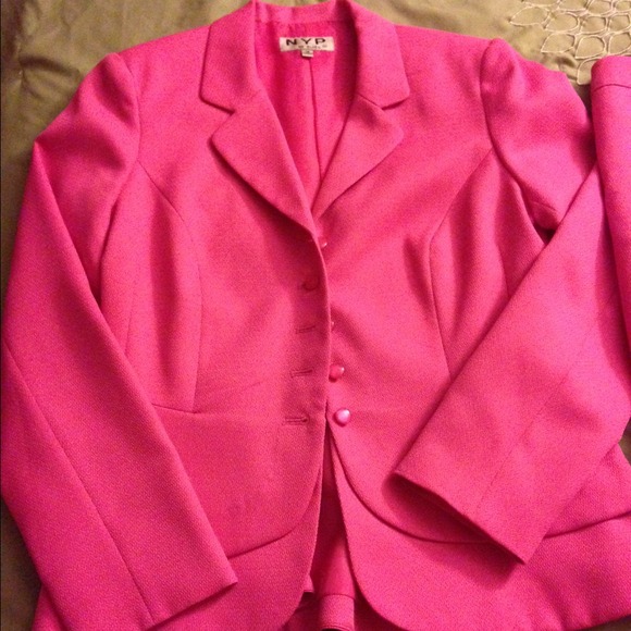 Pretty in Pink Suit!!!! 🎀🎀🎀