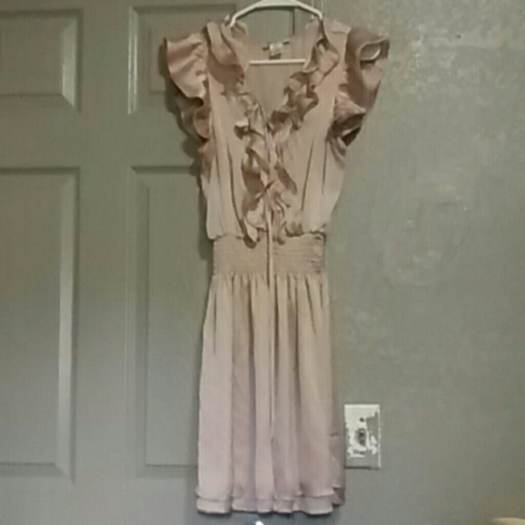 Champagne ruffle dress - Picture 1 of 1