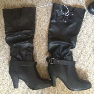 Rampage black boots NWOT👢