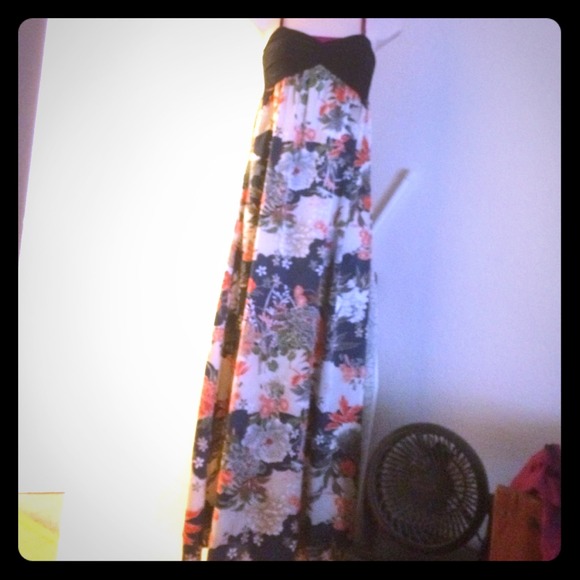 Maxi dress