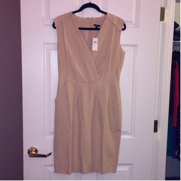 TRADED Ann Taylor Crossover Sheath Dress - Picture 3 of 4