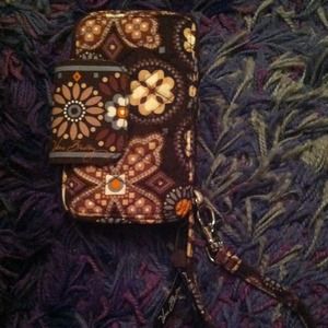 Vera Bradley wristlet wallet